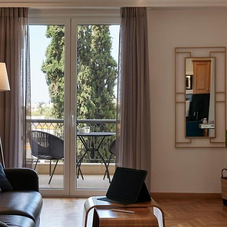 Chic One Bd Apartment With Hilton View 雅典 外观 照片